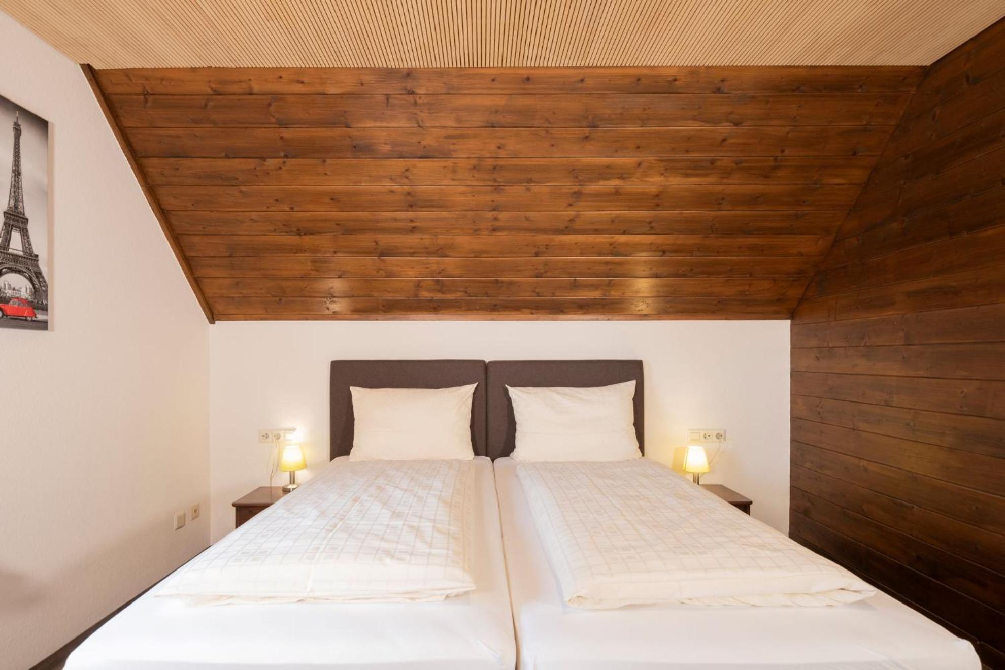 Altbau Gasthaus Amboss Grunkraut Kültér fotó