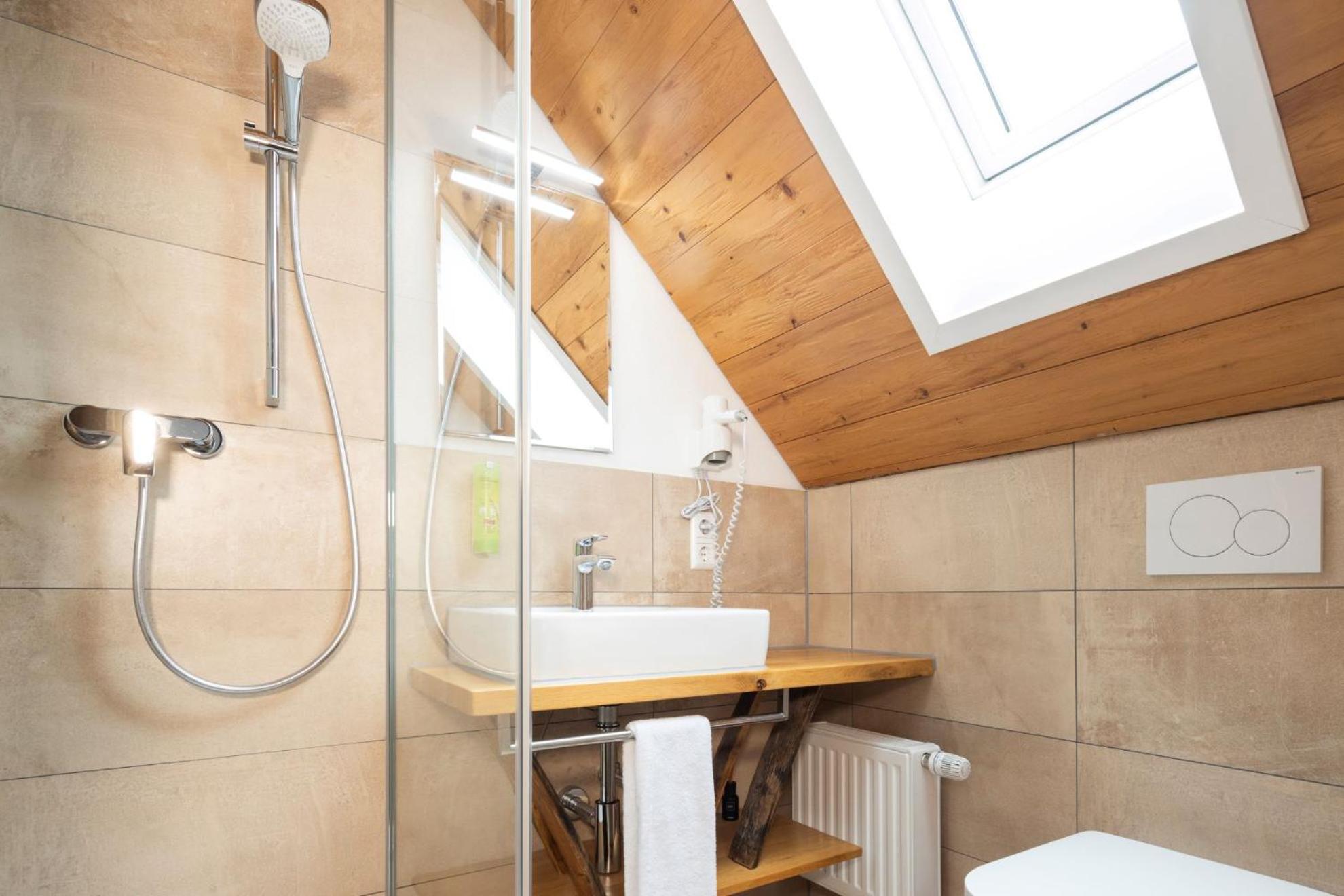 Altbau Gasthaus Amboss Grunkraut Kültér fotó