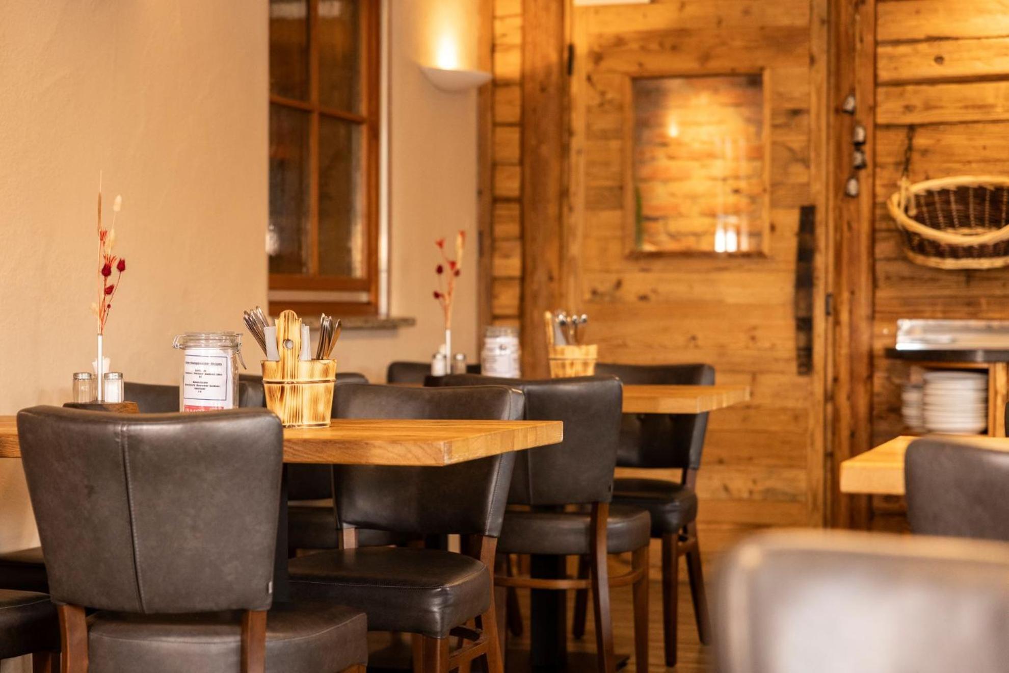 Altbau Gasthaus Amboss Grunkraut Kültér fotó