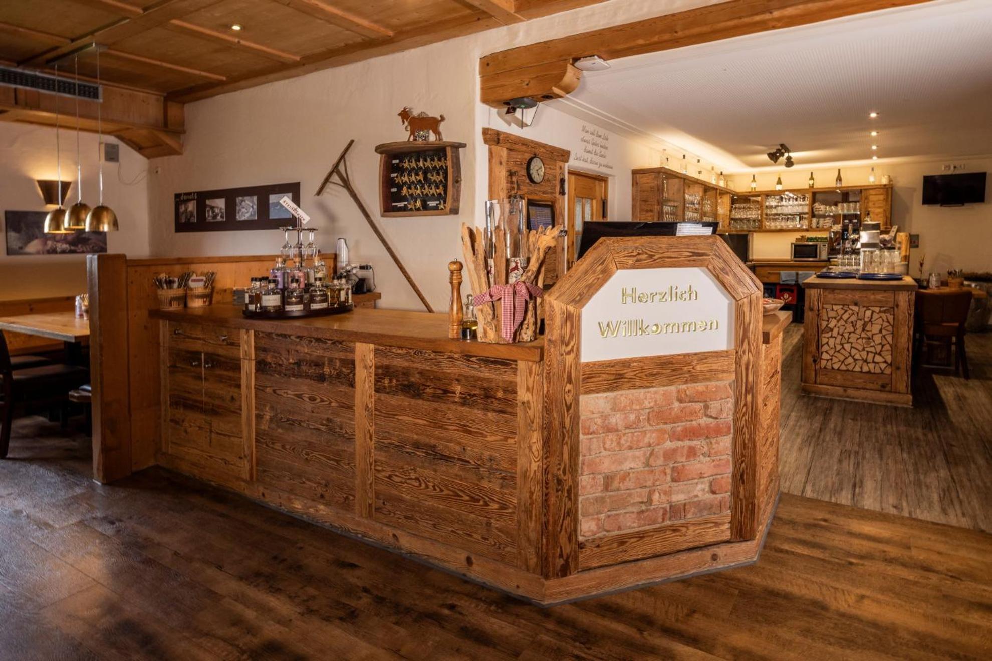 Altbau Gasthaus Amboss Grunkraut Kültér fotó